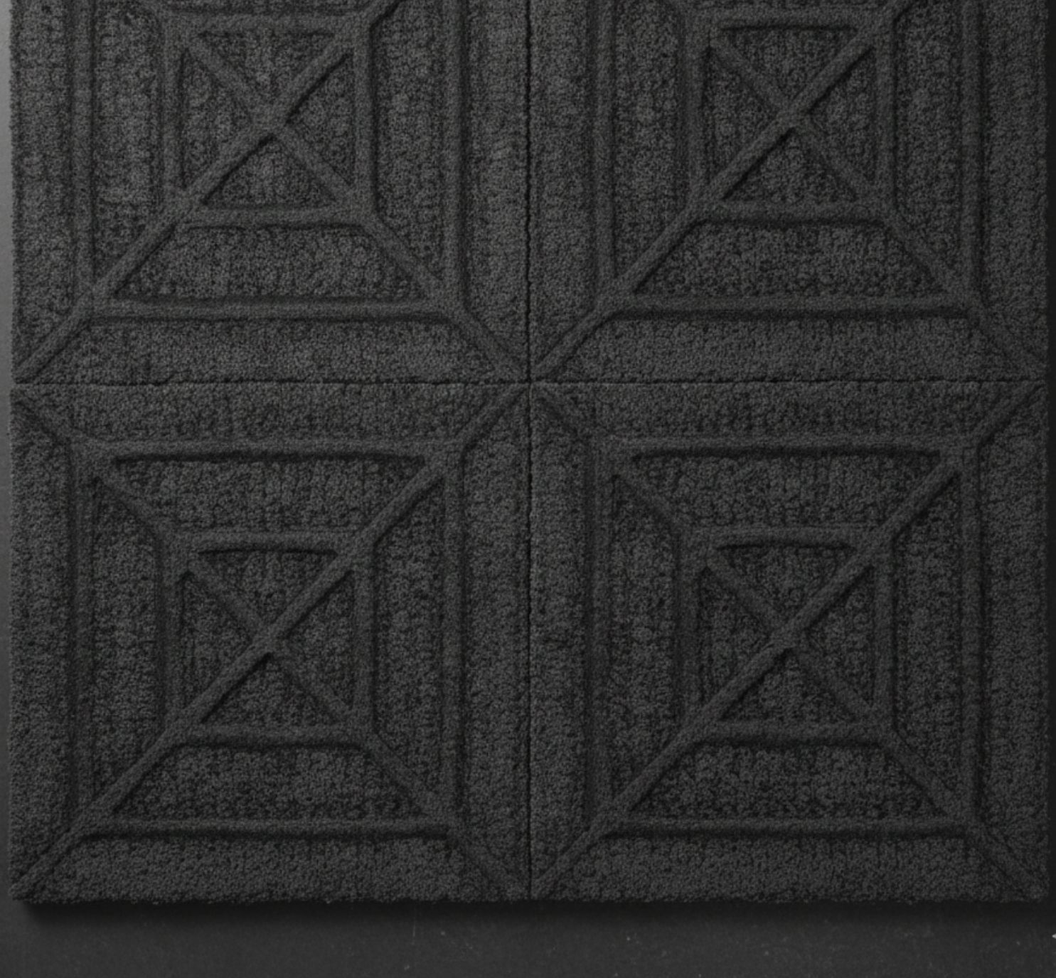 Waterhog max tiles geometric pattern